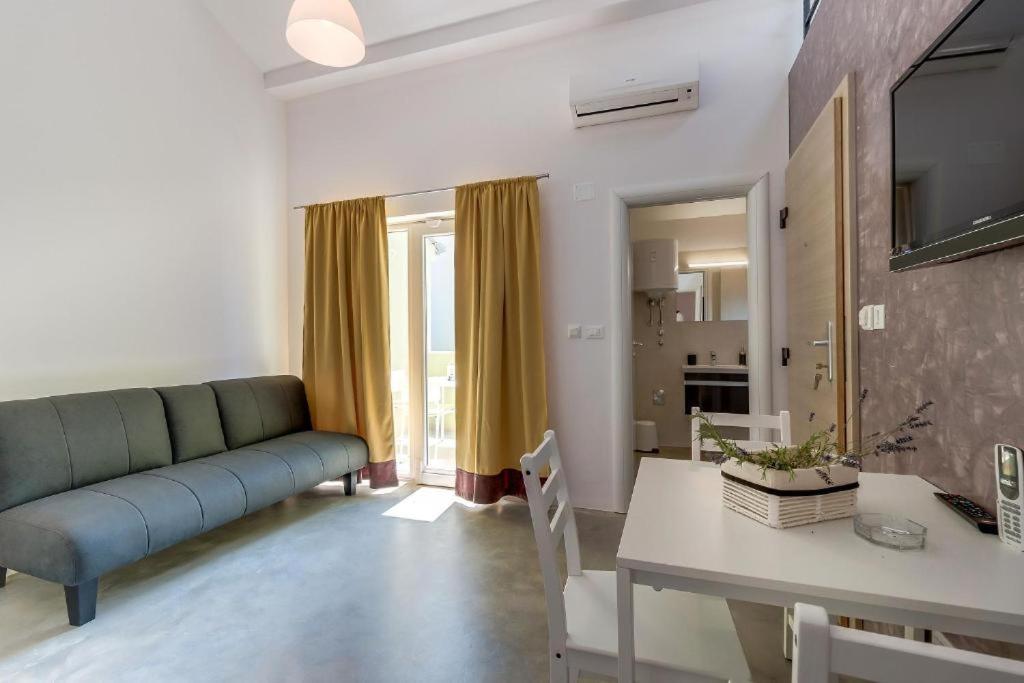Linde Apartment Nerezine